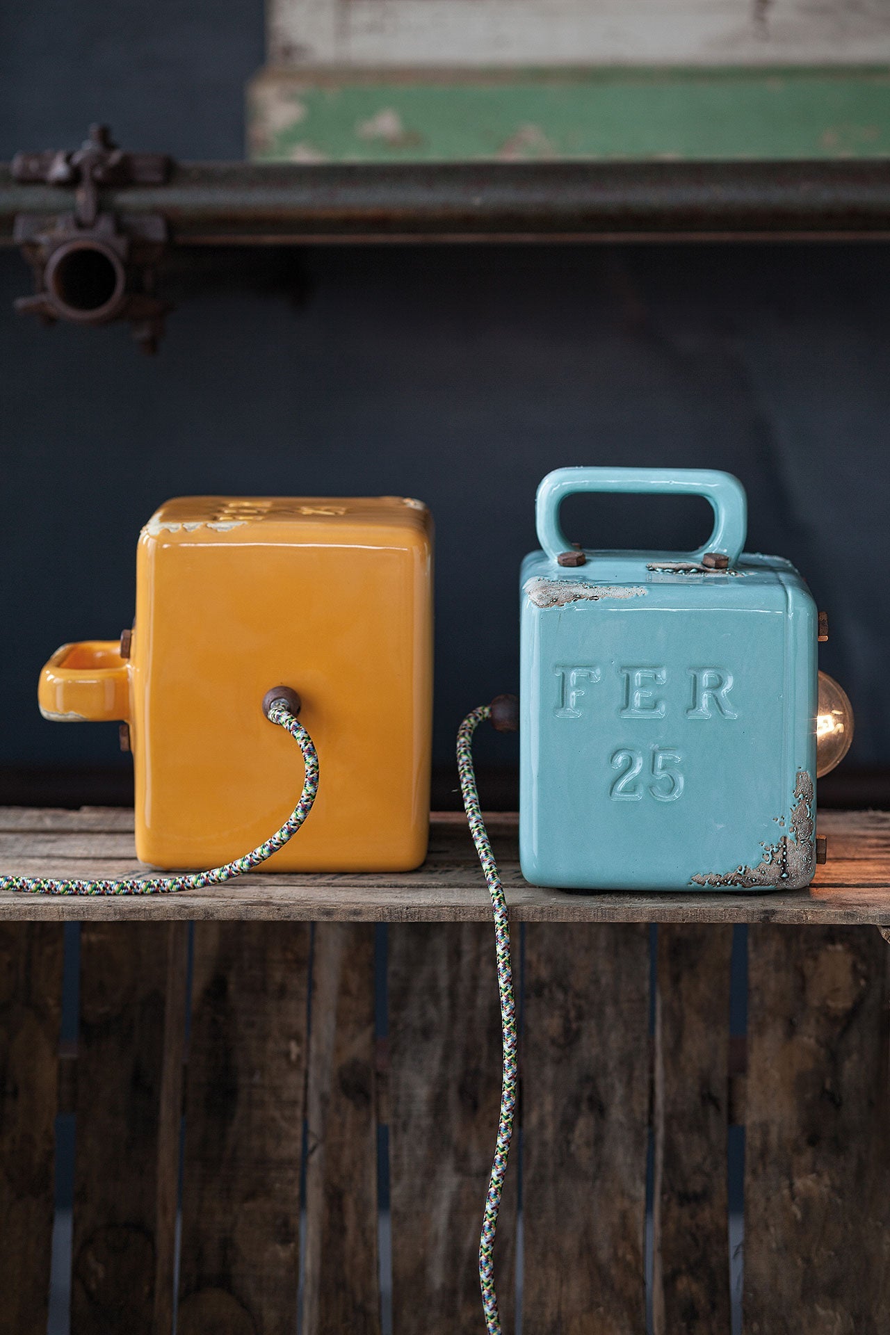 INDUSTRIAL C1650 - Table Lamp