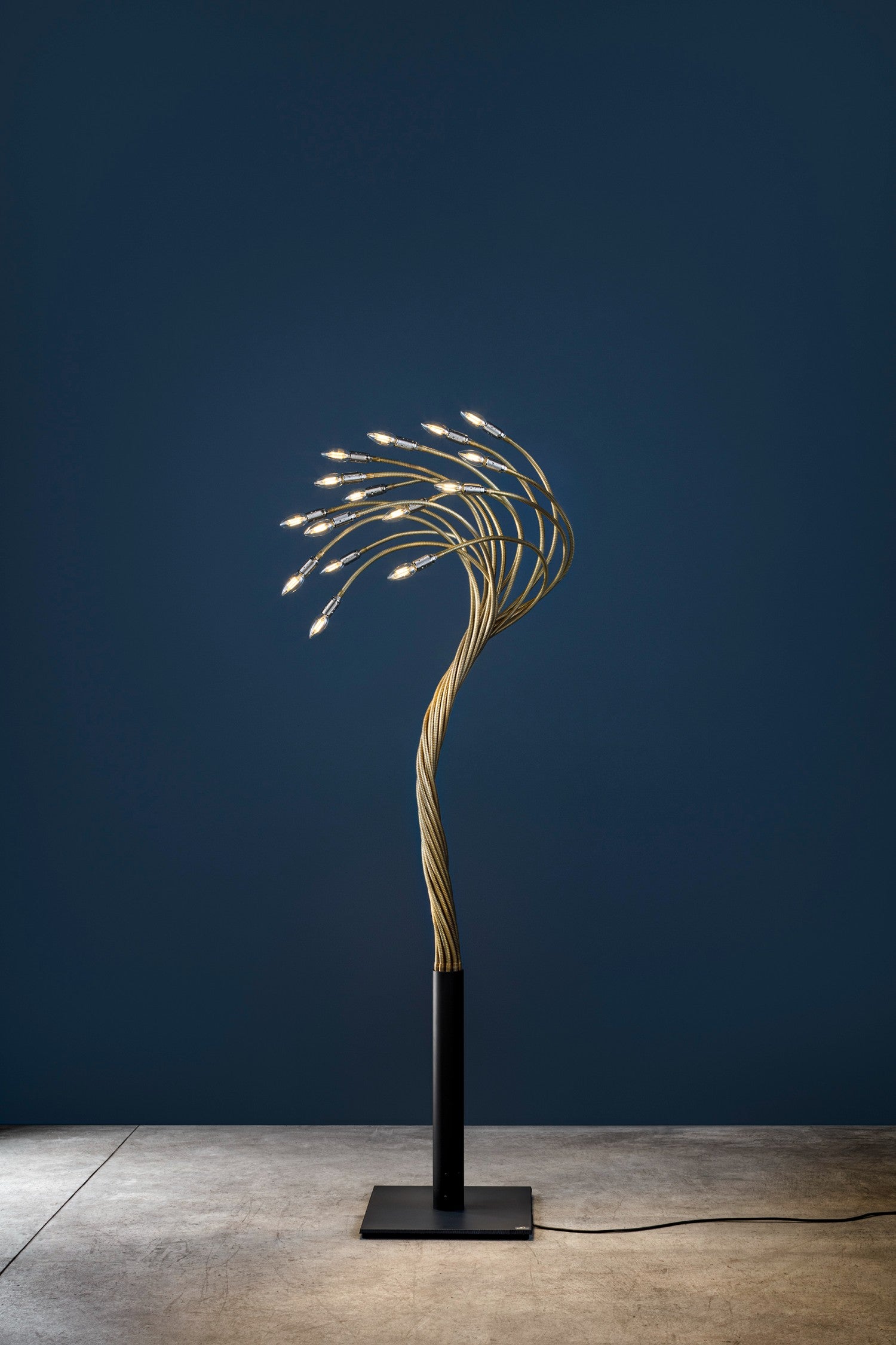 SOTTOVENTO - Floor Lamp