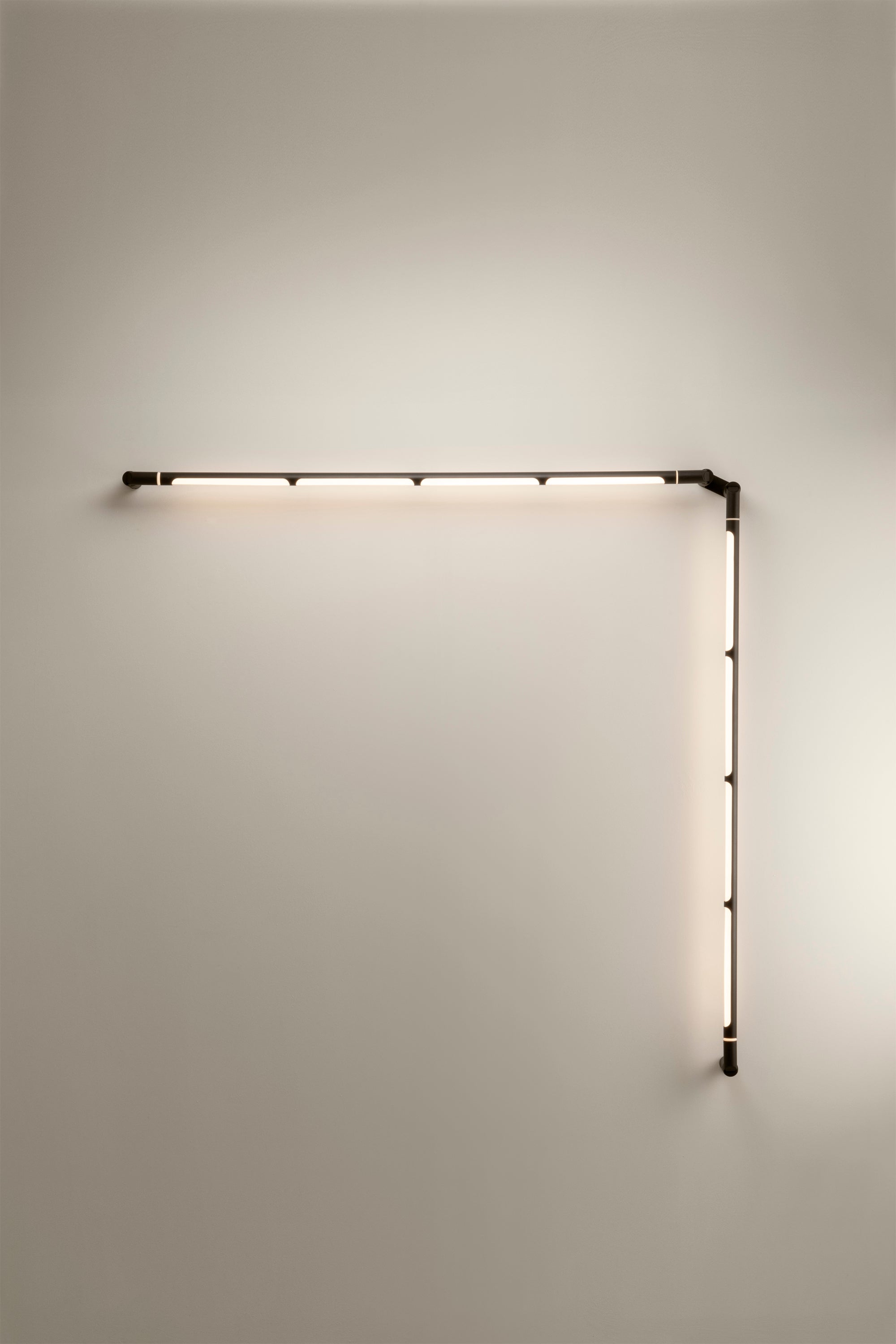 ARCO 4000X2 - Wall Light Composition