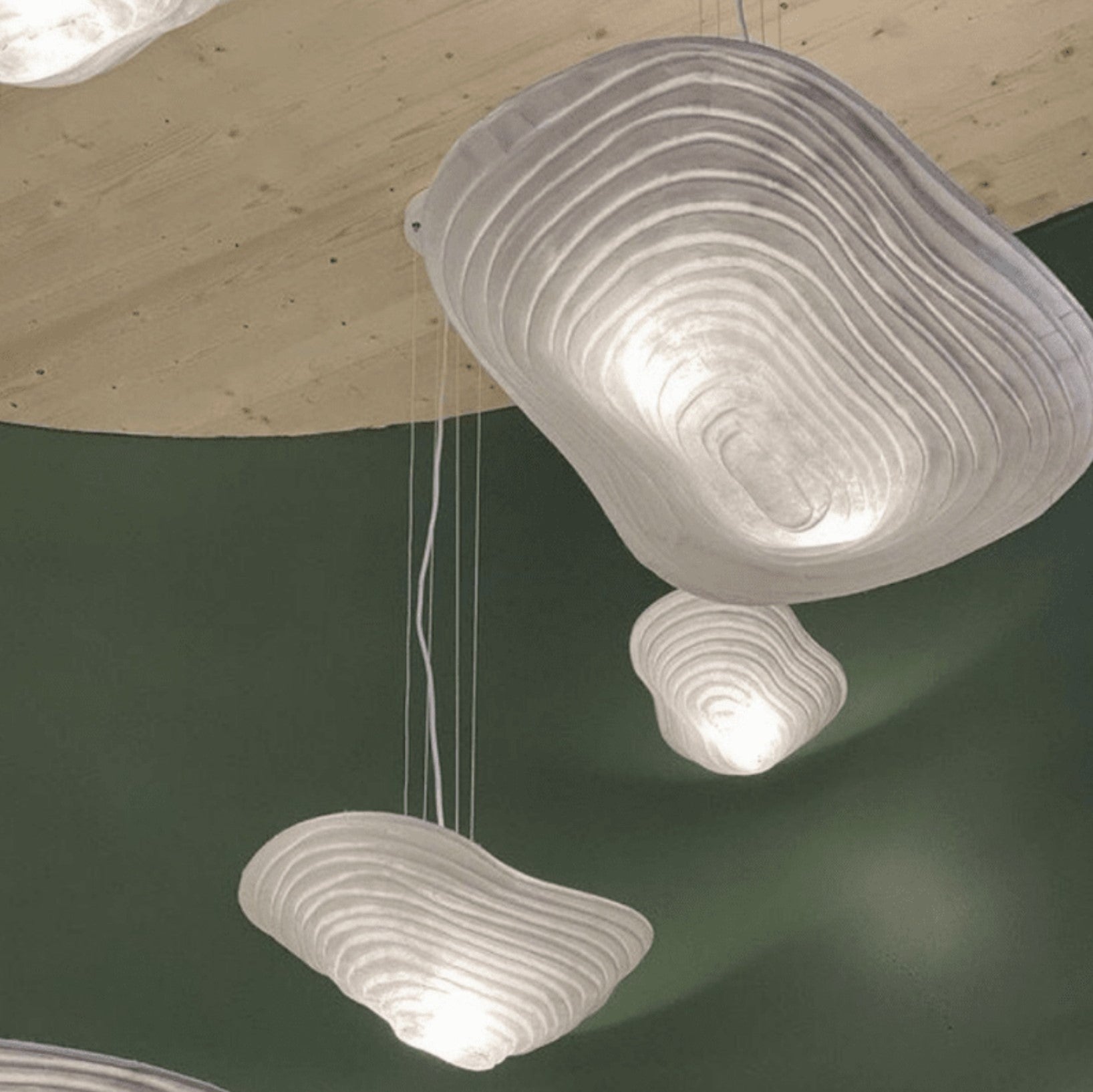 NEBULIS M - Pendant Light