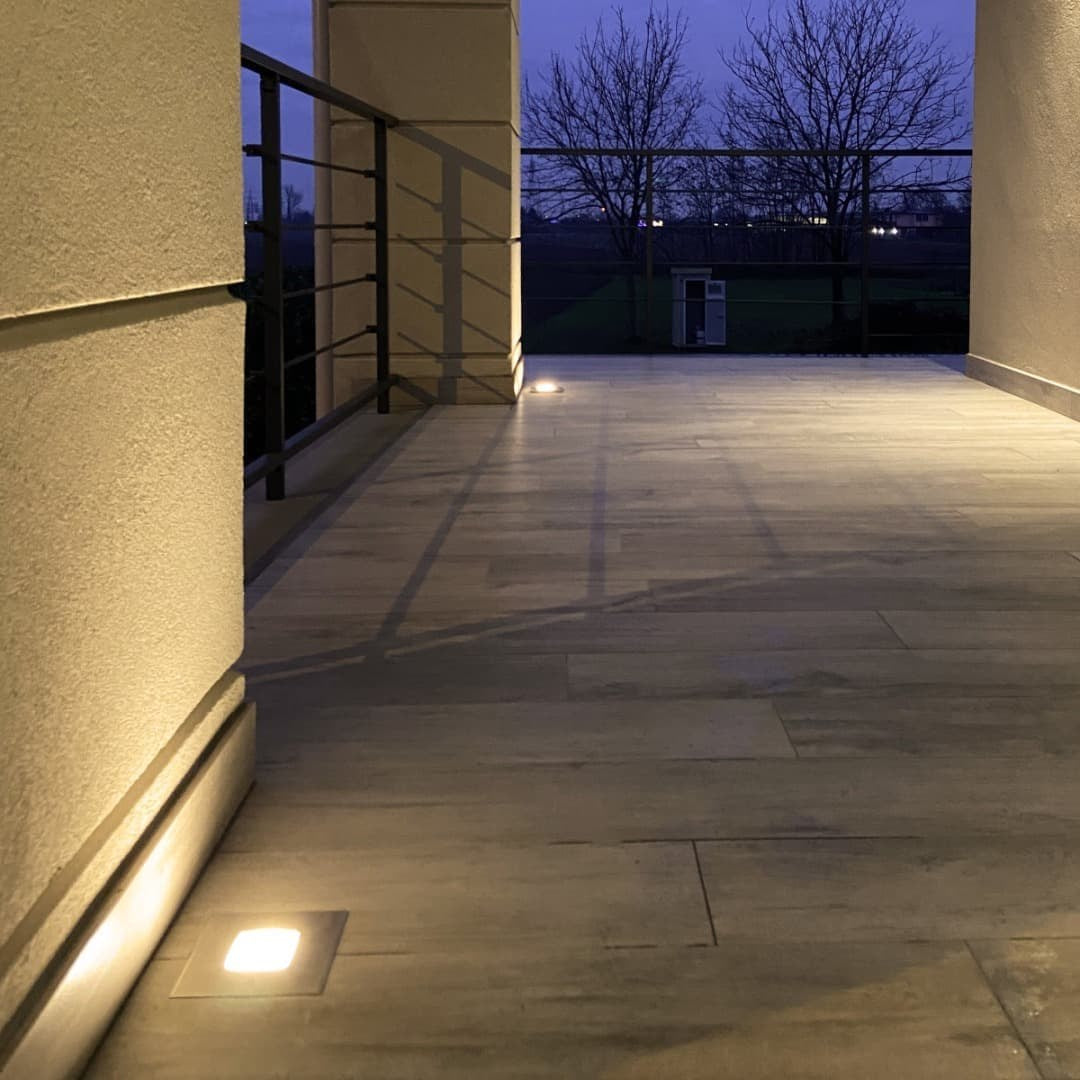 NEO SQ - In-ground recessed / Up-light Outdoor Lighting