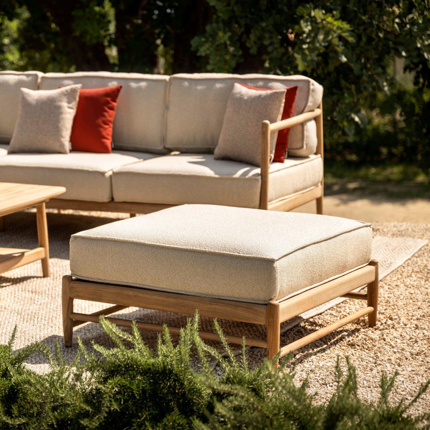 NOA - Outdoor Ottoman