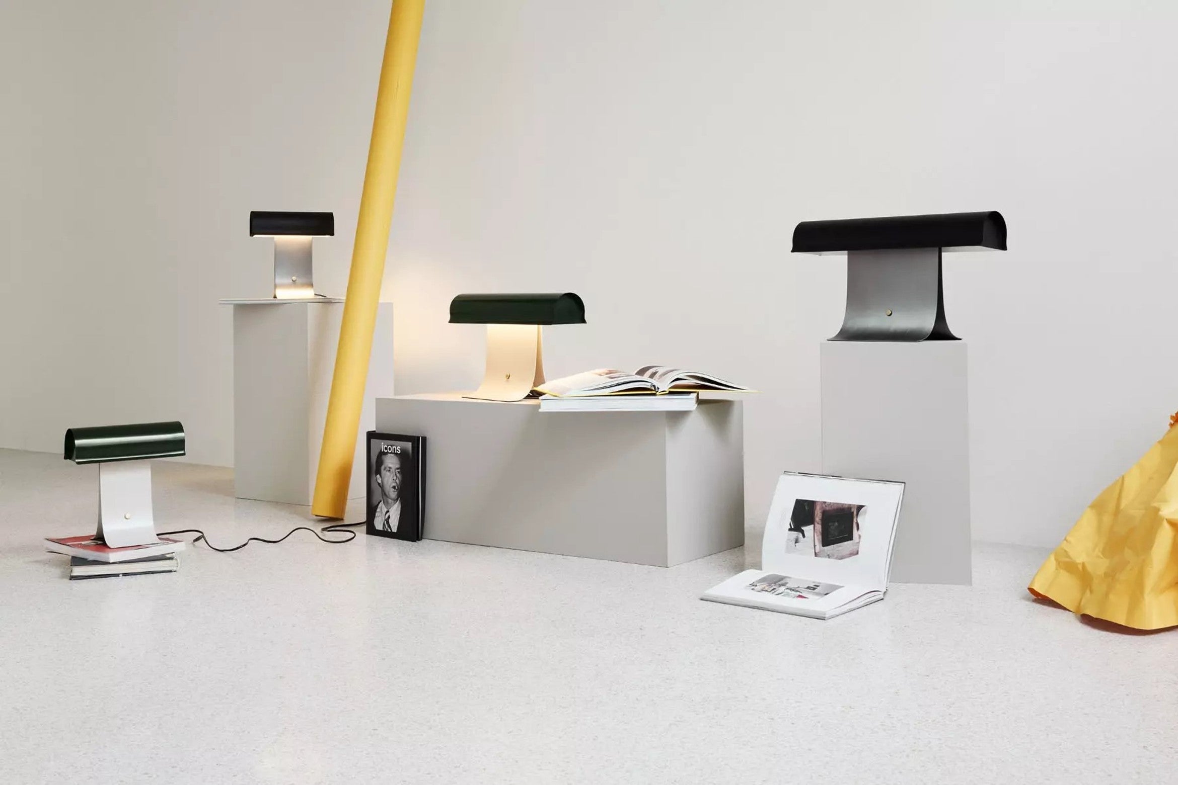 ARCHIVE L25 - Table Lamp