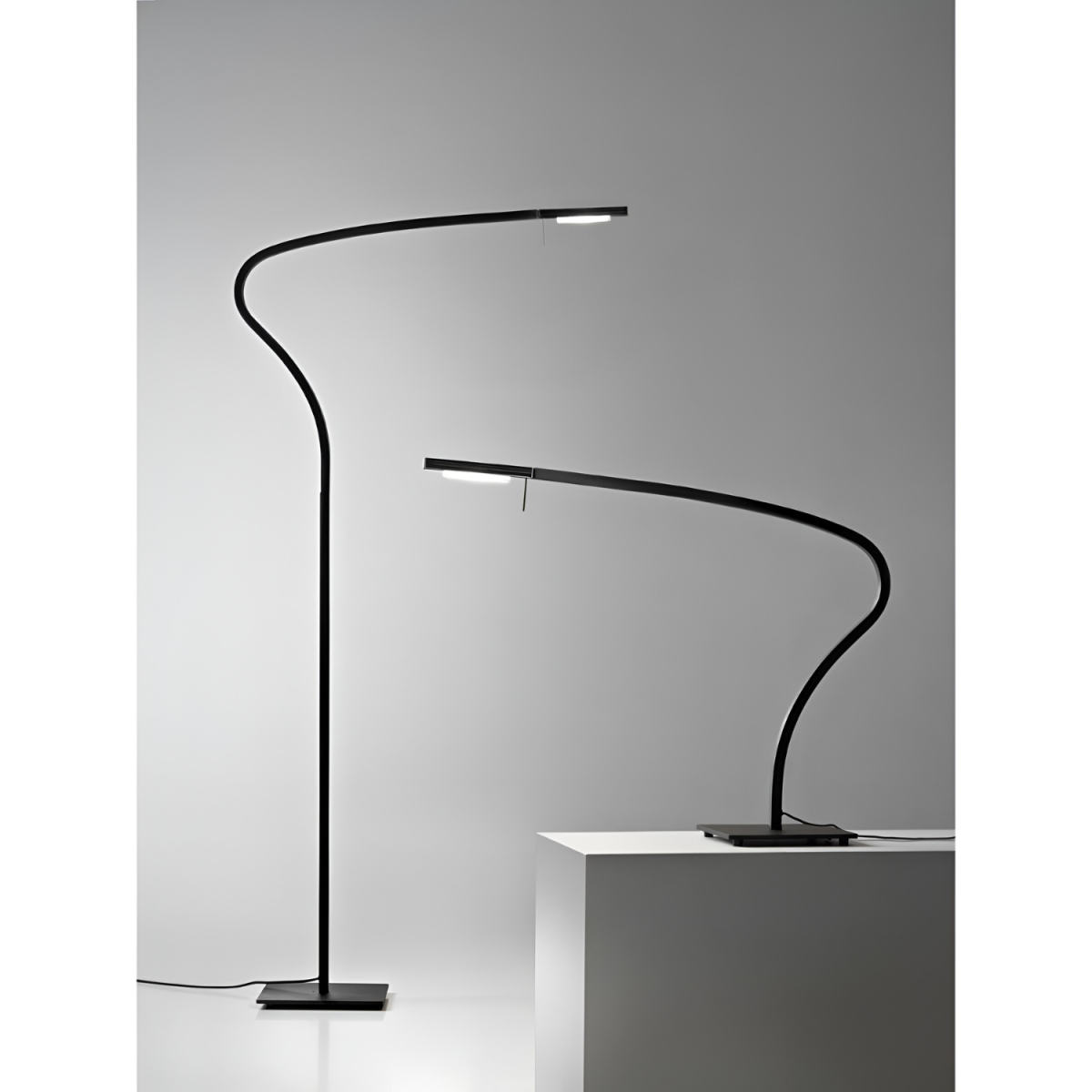 PARAPH F3 - Floor Lamp