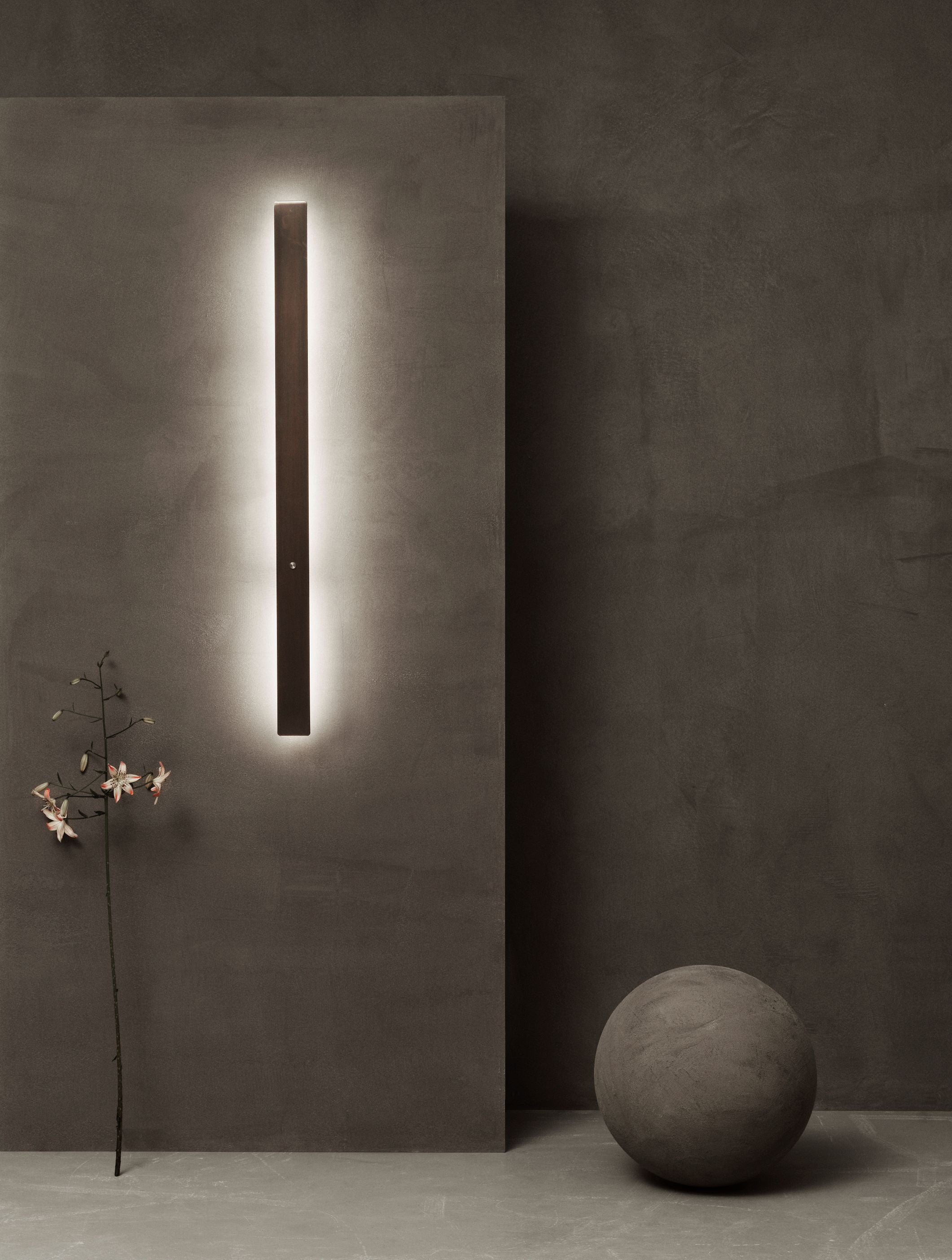 DIVAR - Wall Light