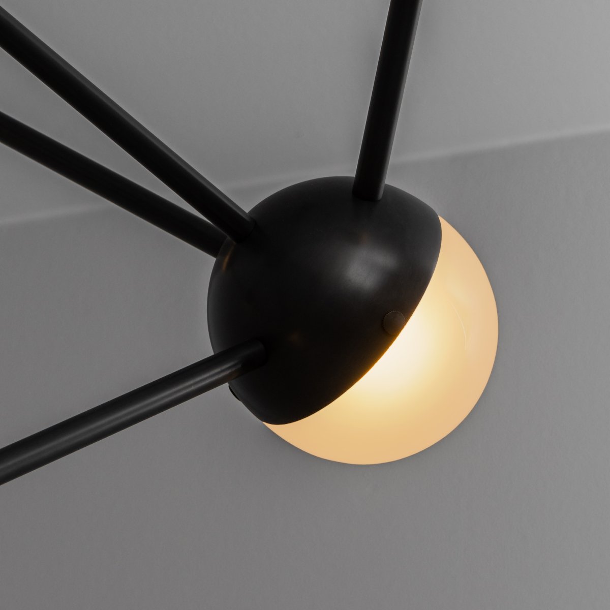 Schwung Molecule - Brass & Glass pendant Light – Luminesy