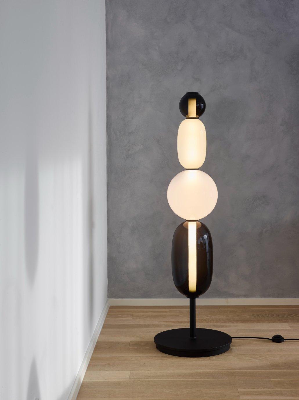 PEBBLES LARGE - Floor Lamp